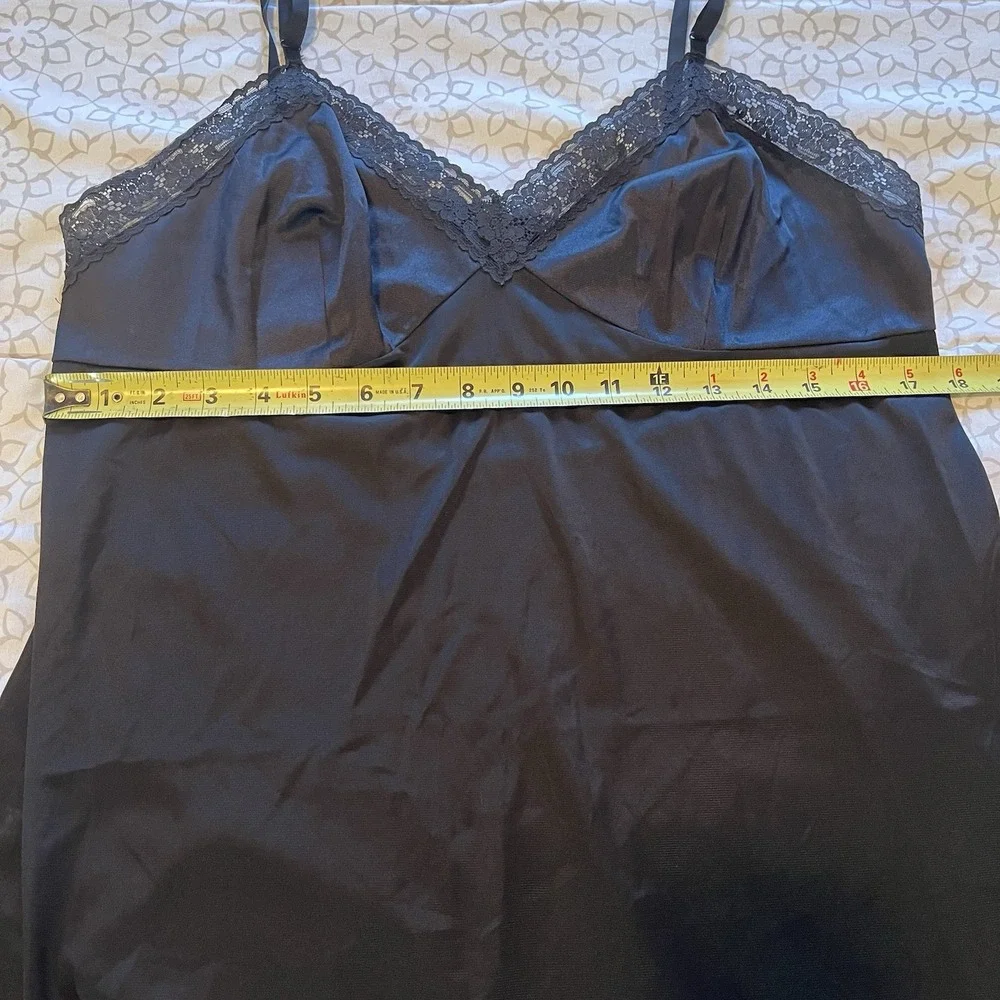 VTG‎ Vanity Fair Black Satin Lace Slip Dress Women's 40 L Sexy Coquette Witchy